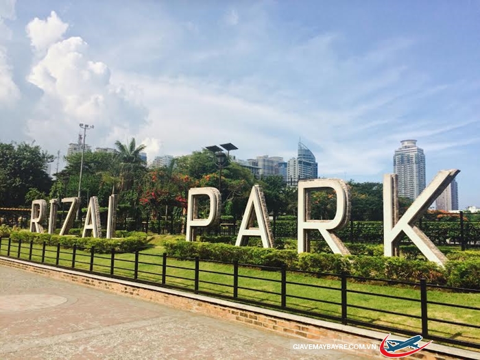 Rizal Park1